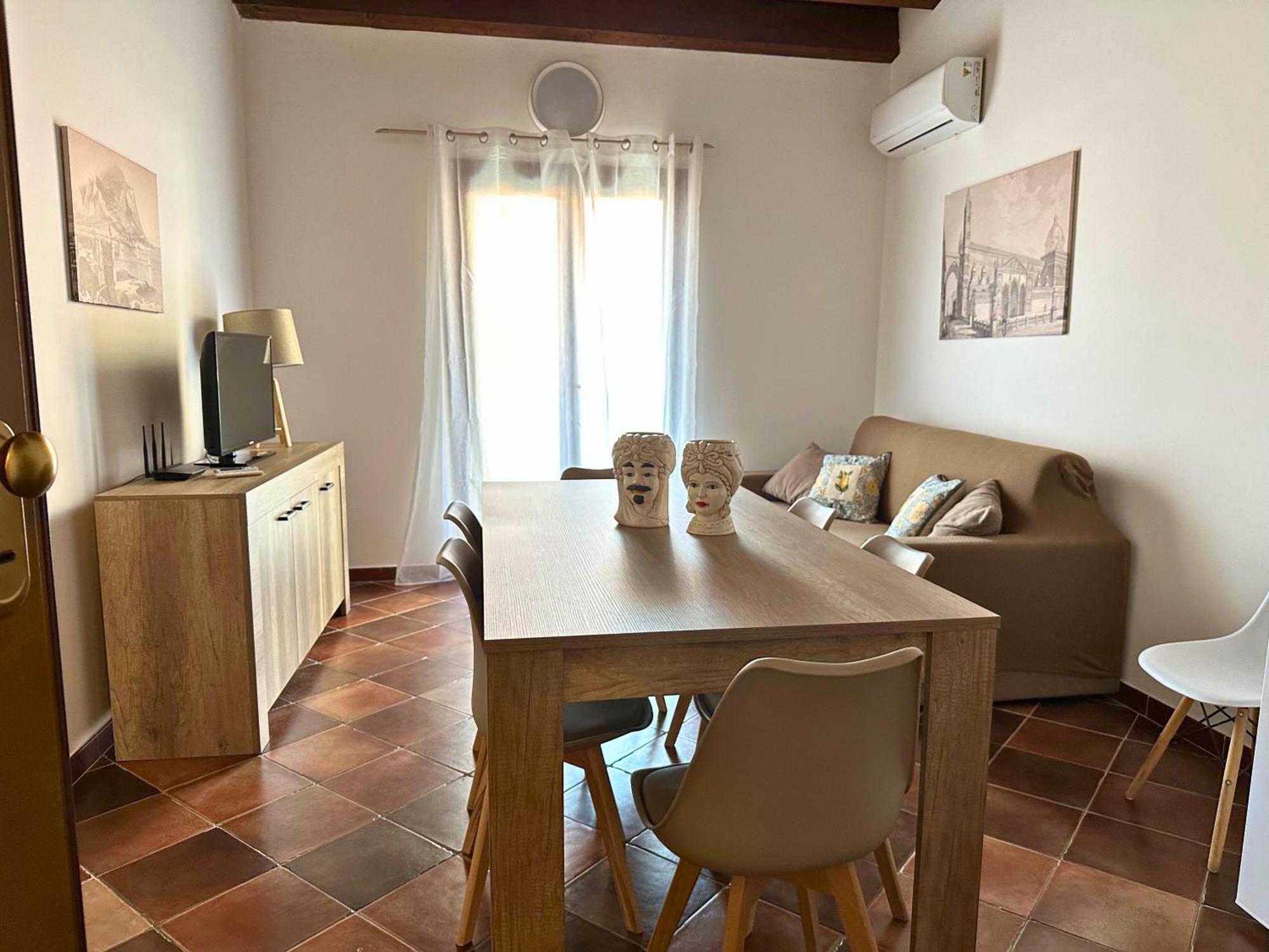 Appartamenti-Residence Al Massimo Palermo Buitenkant foto