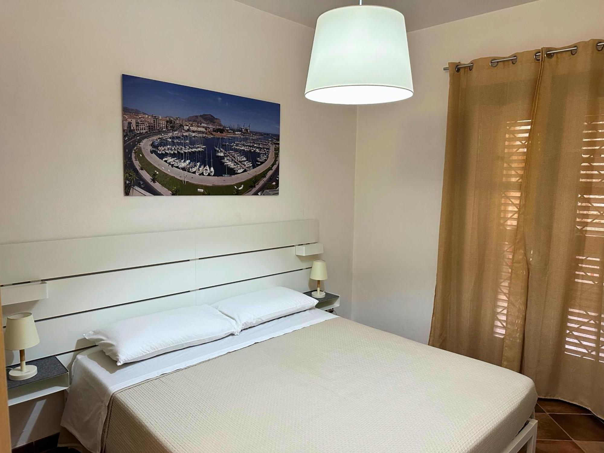 Appartamenti-Residence Al Massimo Palermo Buitenkant foto