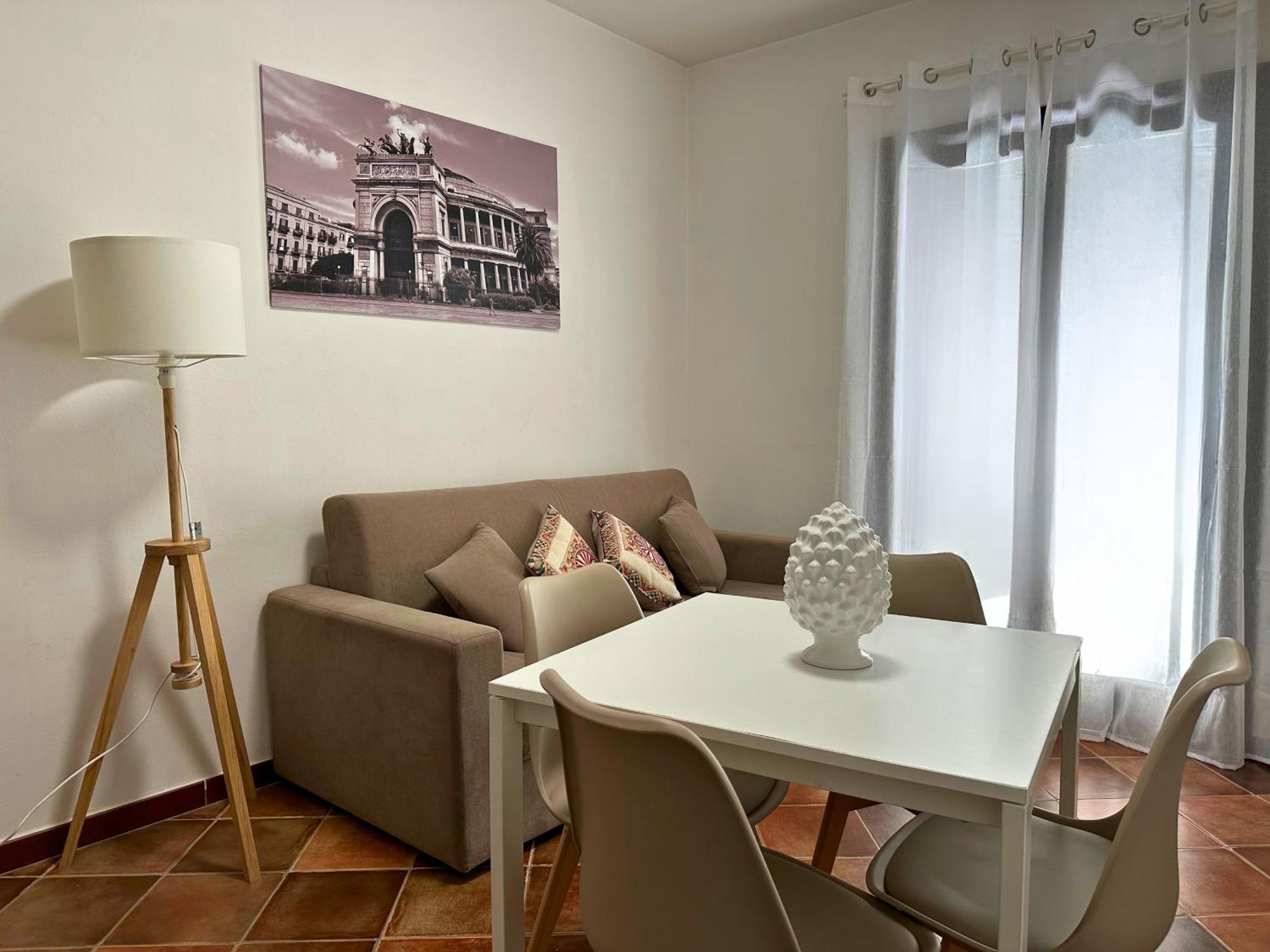 Appartamenti-Residence Al Massimo Palermo Buitenkant foto